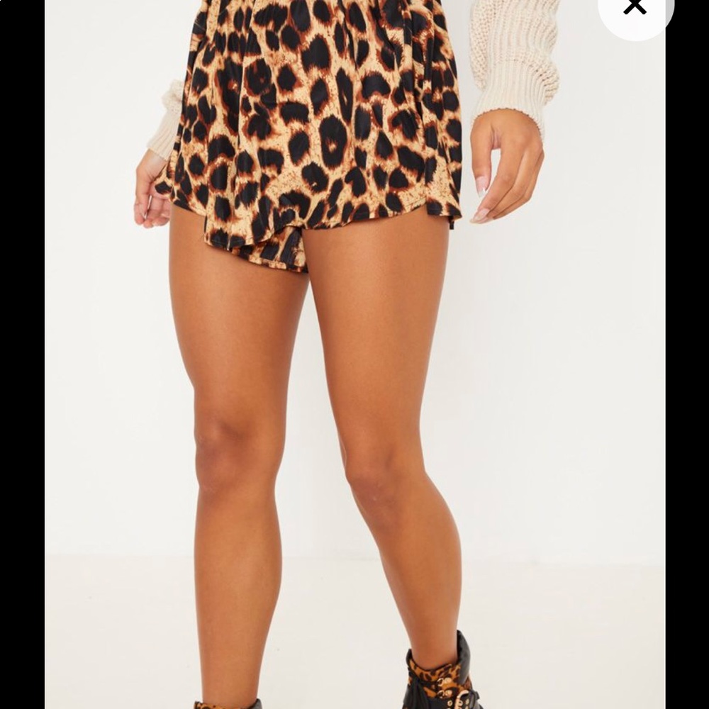 Pretty little thing Lolita leopard shorts